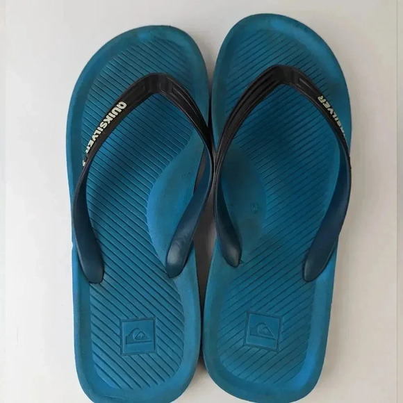 Quicksilver Flip Flops - Picture 7 of 8